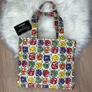 🌼 SOLD | RARE🌸 Chanel Multicolor Camelia Flower Logo Tote Bag 🌸🌼
